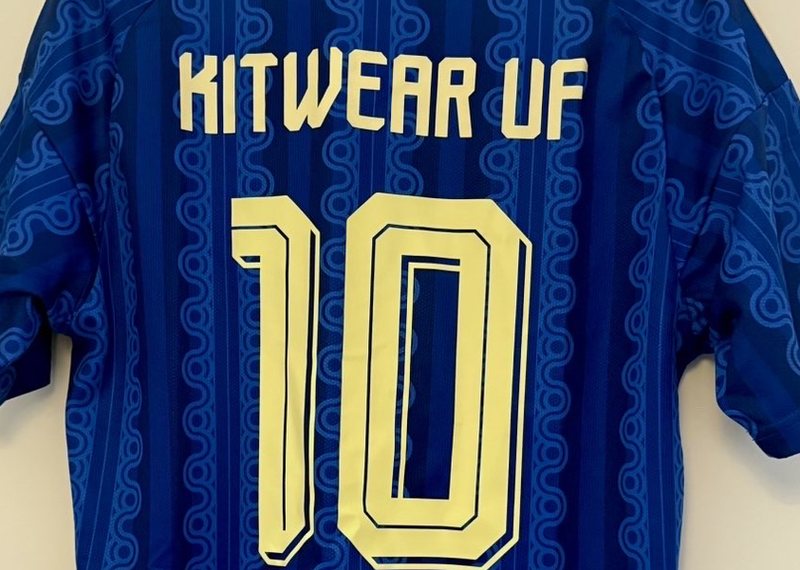 Närbild på tryck: KITWEAR UF 10